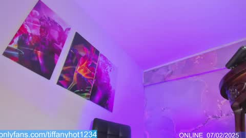 Tifanny Benitez  online show from 7, 2, 2025