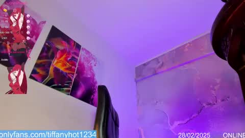 Tifanny Benitez  online show from 28, 2, 2025