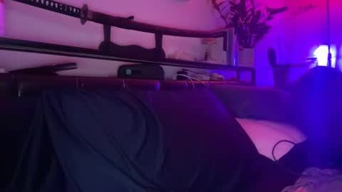 Snapshot of sexxfreak21 chatting on 19, 10, 2025 sexxfreak21 online show from 19, 10, 2025