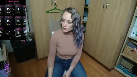 sexxxycrystali online show from 12, 9, 2025