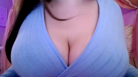 Snapshot of sexxxyprincess chatting on 20, 11, 2025 Princess online show from 20, 11, 2025