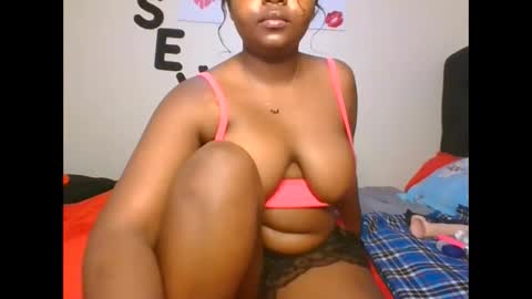 kisses online show from 7, 3, 2025
