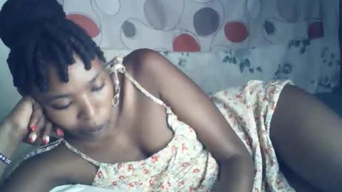 sexxy_curvy23 online show from 10, 3, 2026