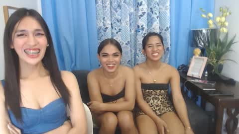 sexxyasian_selle4uxxx online show from 13, 1, 2025