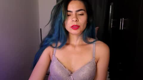  Angie   online show from 9, 9, 2025