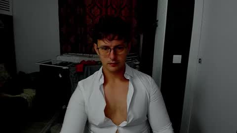 Sexxymuscles4U online show from 30, 10, 2025