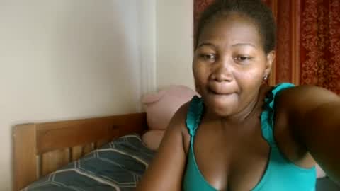 sexxypritty online show from 5, 10, 2025