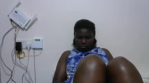 sexxyswinny online show from 5, 1, 2025