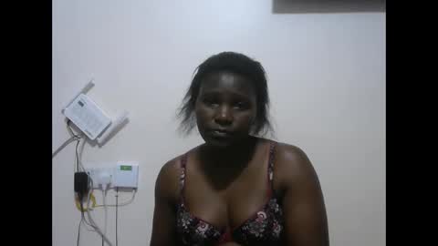 sexxyswinny online show from 25, 1, 2025