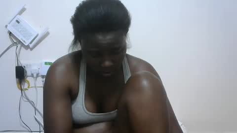 sexxyswinny online show from 28, 1, 2025