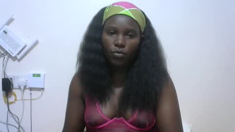 sexxyswinny online show from 11, 2, 2025