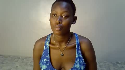 Snapshot of sexxyvee224 chatting on 17, 11, 2025 sexxyvee224 online show from 17, 11, 2025