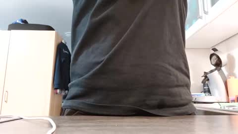 sexy30031986 online show from 18, 9, 2025