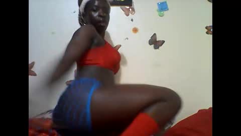 Snapshot of sexy_annbel chatting on 13, 11, 2025 Ann online show from 13, 11, 2025