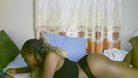 Snapshot of sexy_ariana_2 chatting on 9, 3, 2025 Ariana online show from 9, 3, 2025