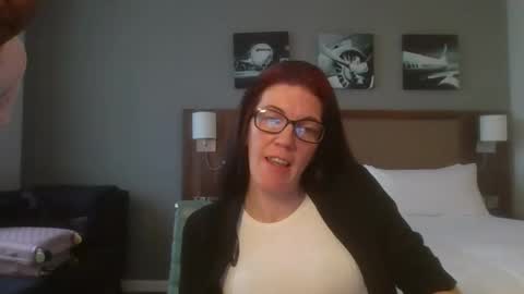 Alexis  Josh online show from 6, 2, 2026