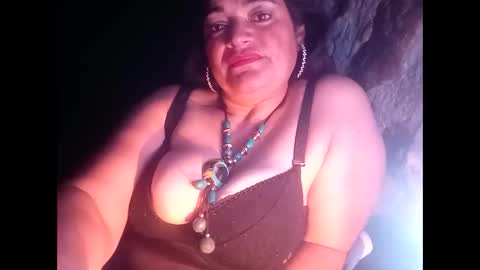 Camy Yamy online show from 2, 3, 2025