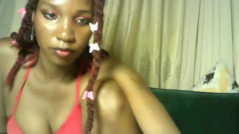 Snapshot of sexy_chocoy05 chatting on 25, 11, 2025 sexy_chocoy05 online show from 25, 11, 2025