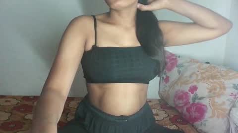 Elnaa online show from 11, 11, 2025