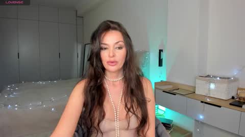 Snapshot of sexy_ev3lin chatting on 15, 11, 2025 Sexy Ev3lin online show from 15, 11, 2025