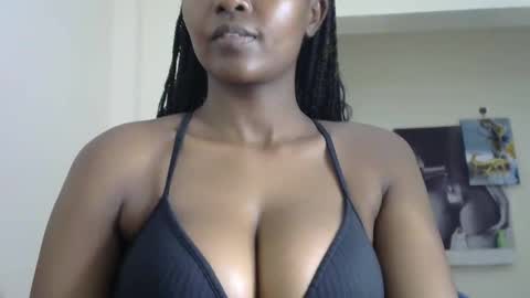 sexy_flavia8 online show from 21, 11, 2025