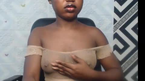 Snapshot of sexy_floral chatting on 22, 9, 2025 Angela online show from 22, 9, 2025