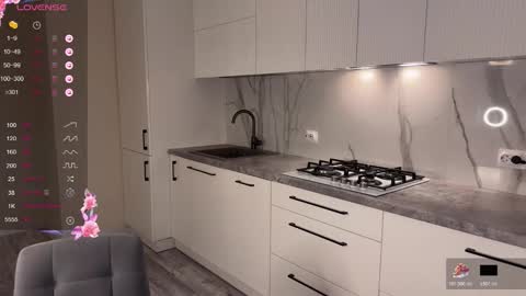 Snapshot of sexy_katze chatting on 22, 10, 2025 Kate online show from 22, 10, 2025