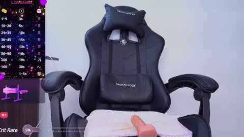 laura  online show from 5, 3, 2025