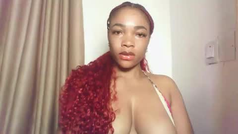 Snapshot of sexy_kitty881 chatting on 6, 11, 2025 Sexy kitty881 online show from 6, 11, 2025