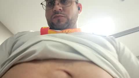 sexy_latino007 online show from 4, 1, 2025