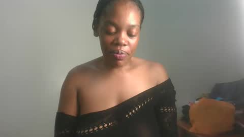 sexy_lyna online show from 13, 1, 2026