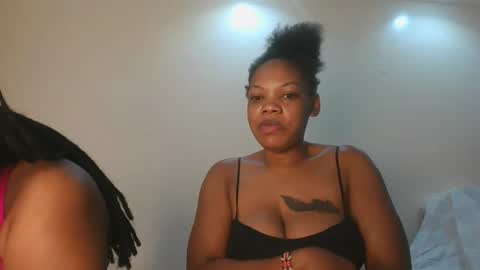sexy_lyna online show from 17, 2, 2026