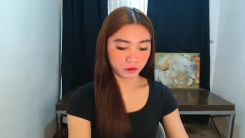 Snapshot of sexy_mikaxoxo chatting on 26, 10, 2025 mika online show from 26, 10, 2025