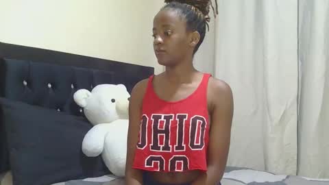 sexy_moh1 online show from 1, 11, 2025