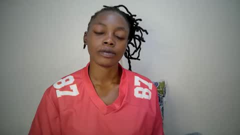 sexy_muna2 online show from 7, 3, 2026