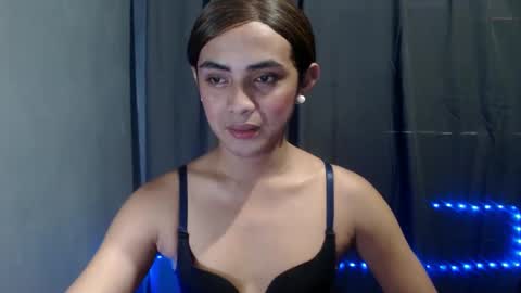 Jasmin online show from 7, 2, 2025