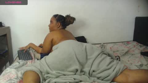 Snapshot of sexy_night_bm chatting on 12, 12, 2024 Jhoana online show from 12, 12, 2024