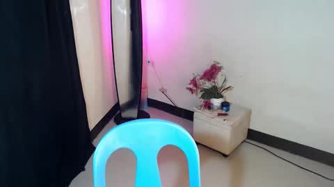 Snapshot of sexy_rc18 chatting on 6, 12, 2024 RC online show from 6, 12, 2024