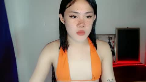 Snapshot of sexy_rc18 chatting on 19, 1, 2025 RC online show from 19, 1, 2025