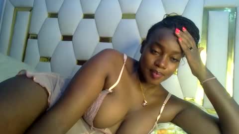 laura online show from 24, 2, 2025