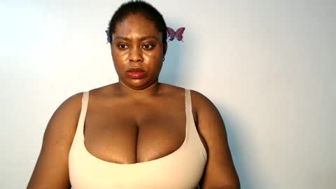 Luna online show from 19, 12, 2025