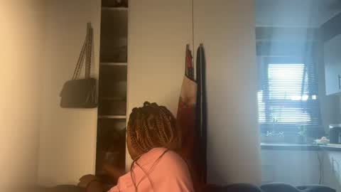 sexyasszeeee online show from 1, 3, 2026