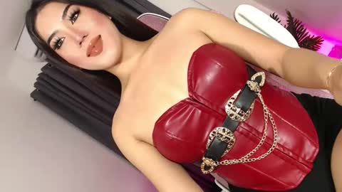 Lexie online show from 30, 10, 2025