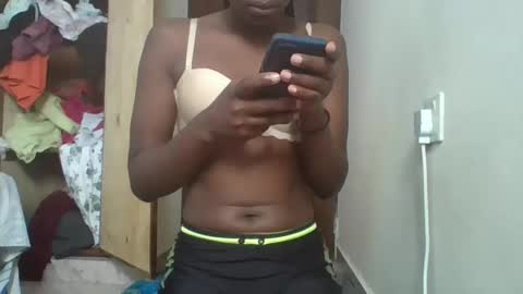 Sexybilha483 online show from 5, 2, 2025