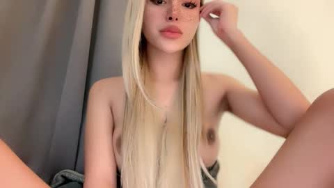 Seraphina Blaze online show from 23, 3, 2026