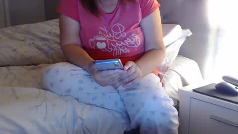 Sexyblonde4u58 online show from 15, 12, 2024