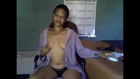 sexyboobs16 online show from 19, 12, 2025