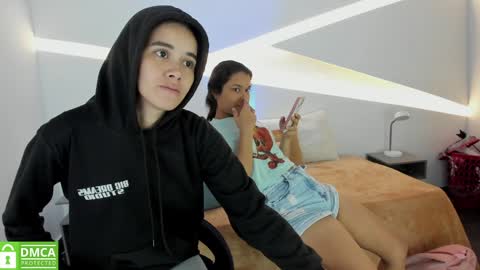 chanell and yina online show from 14, 12, 2024