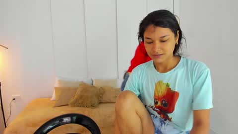 chanell and yina online show from 29, 12, 2024