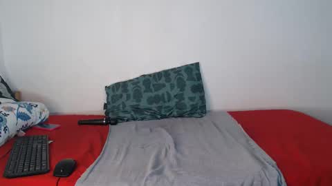 Snapshot of sexychill2000 chatting on 5, 11, 2025 SEXYCHILL online show from 5, 11, 2025